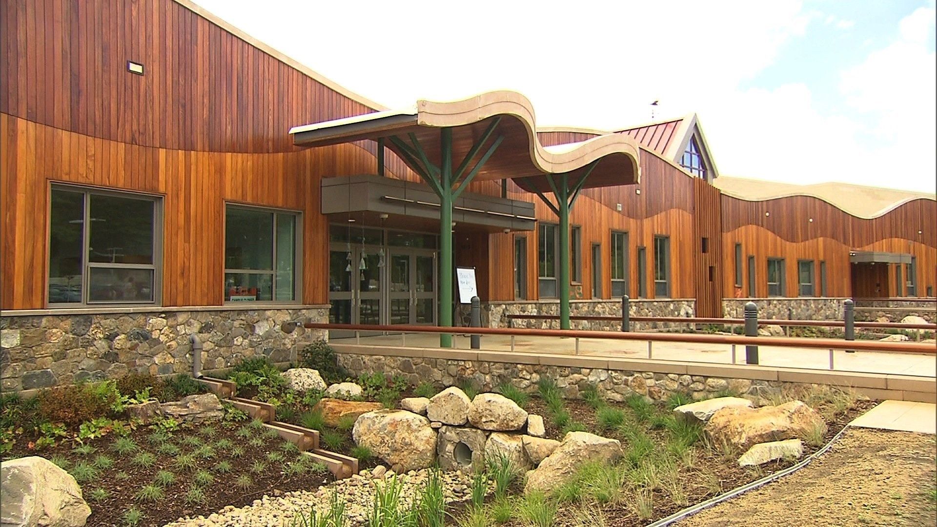 Sandy Hook Elementary to reopen Arizona's Family